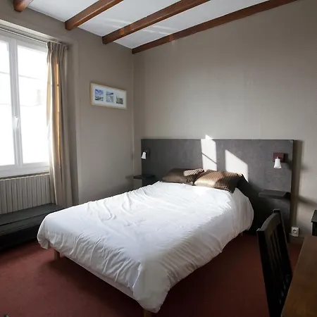 Hotel Au Bon Accueil *