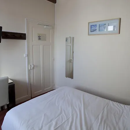 Hotel Au Bon Accueil *