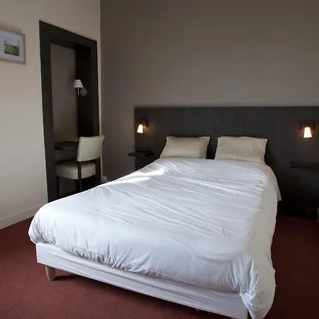Hotel Au Bon Accueil *